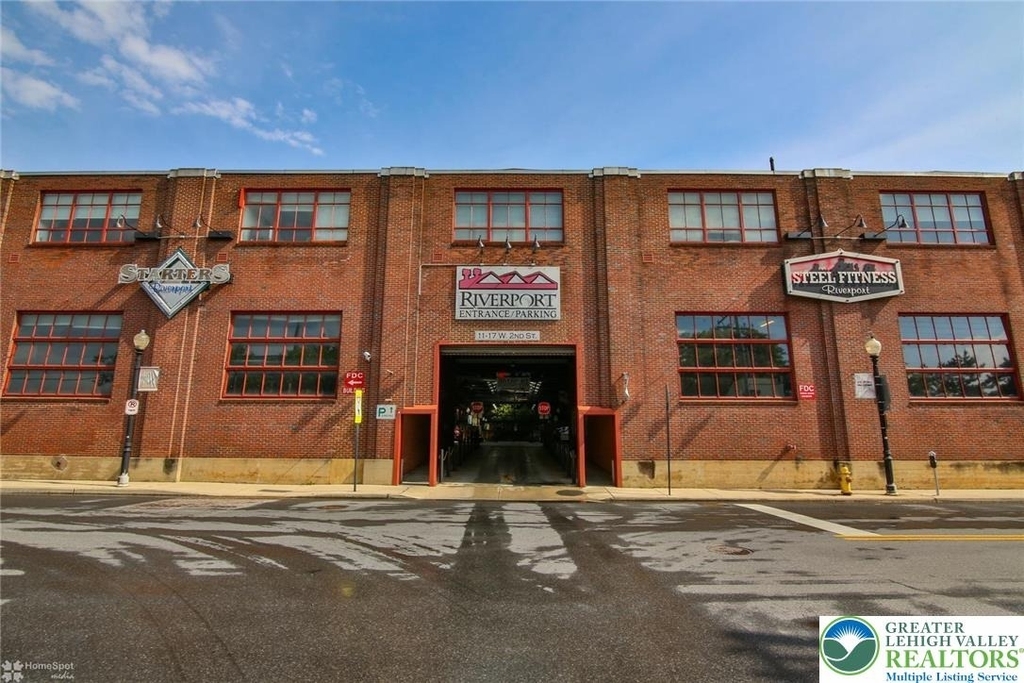 11 W 2nd Street - Photo 0