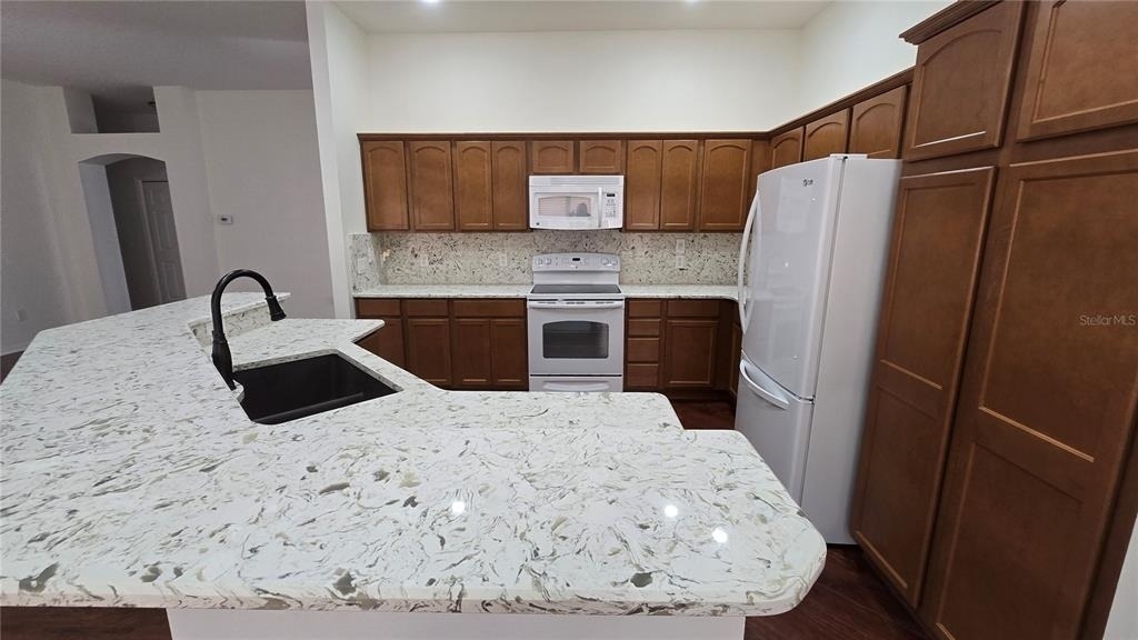 2614 Dartford Terrace - Photo 4