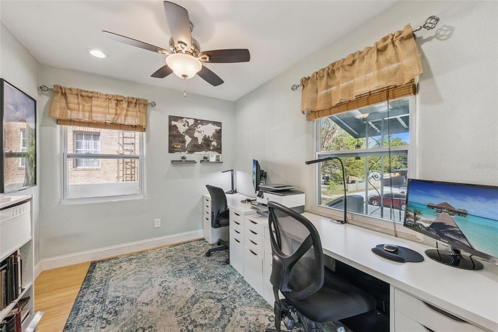 124 E Harding Street - Photo 17