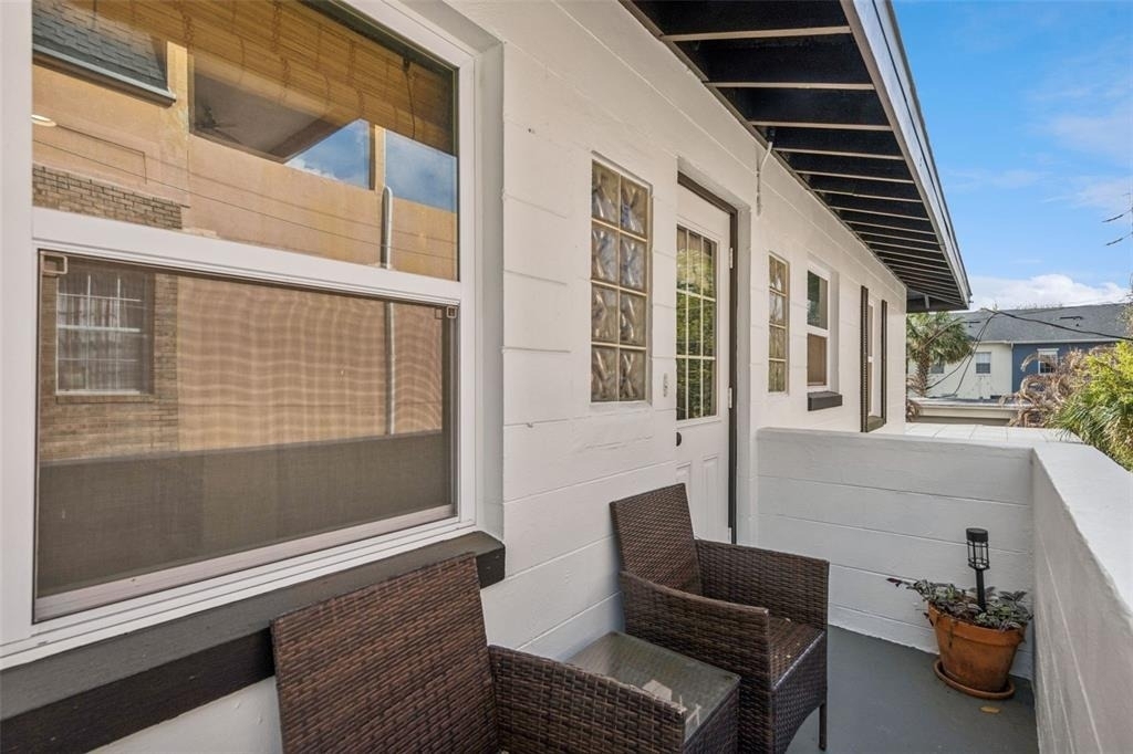 124 E Harding Street - Photo 18