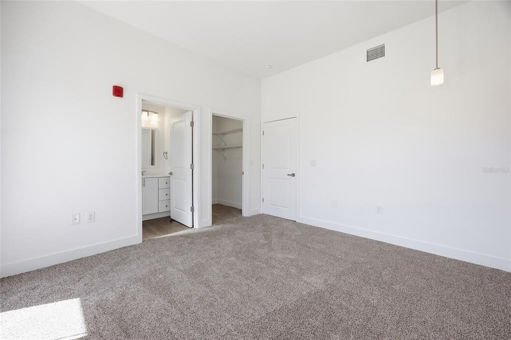 100 N Dewey Street - Photo 13