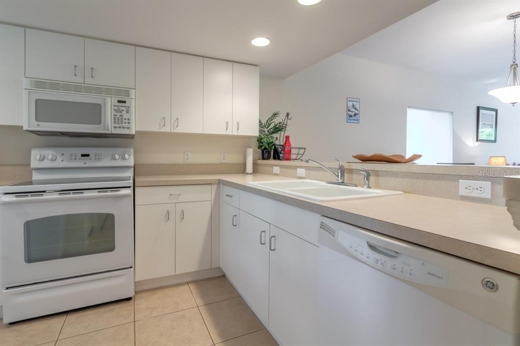 8151 Memory Lane - Photo 9