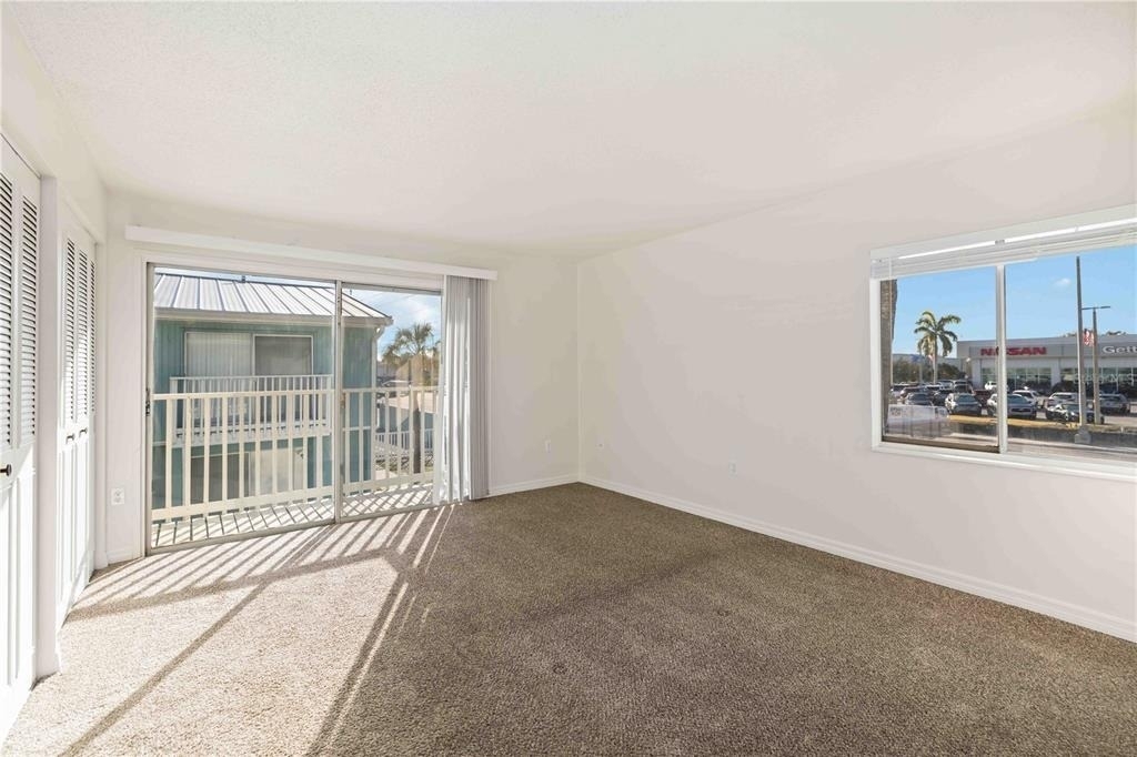 3569 Bee Ridge - Photo 20