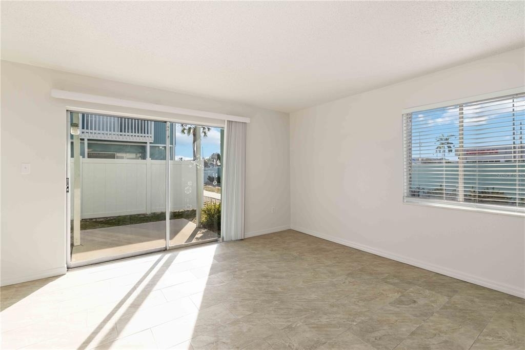 3569 Bee Ridge - Photo 6