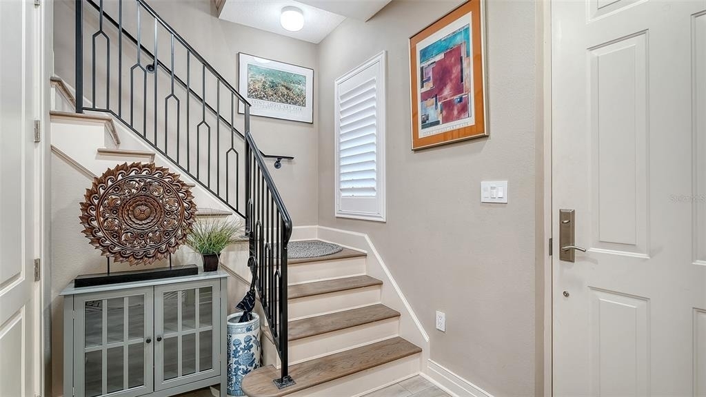 235 Cocoanut Avenue - Photo 3
