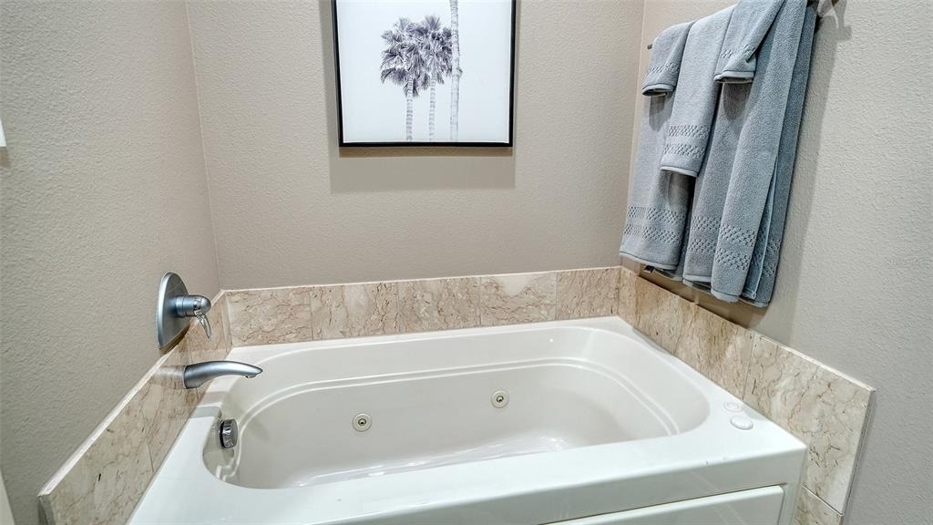 235 Cocoanut Avenue - Photo 22