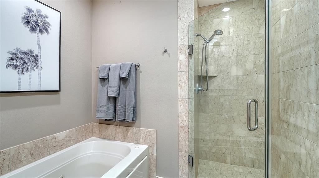 235 Cocoanut Avenue - Photo 21