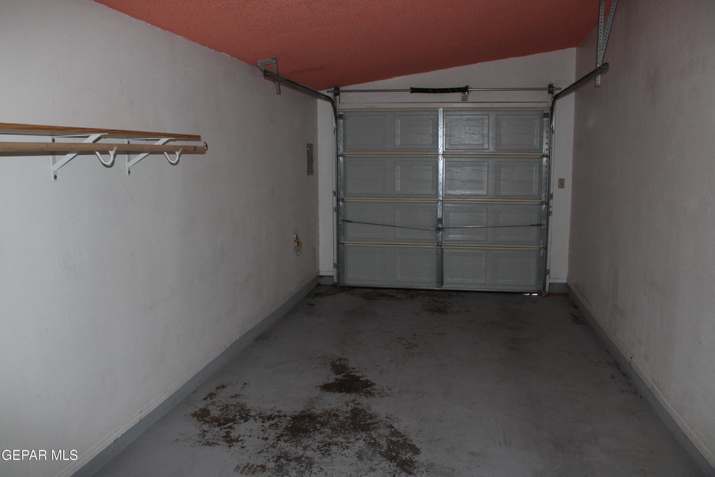 10736 Obsidian Street - Photo 18