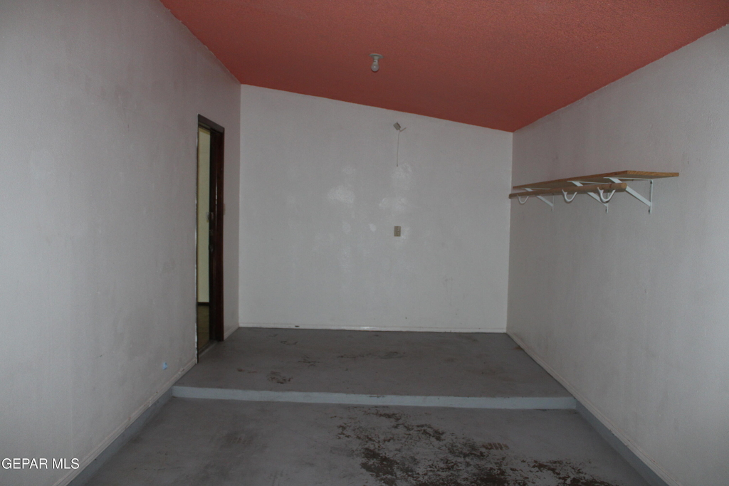 10736 Obsidian Street - Photo 19