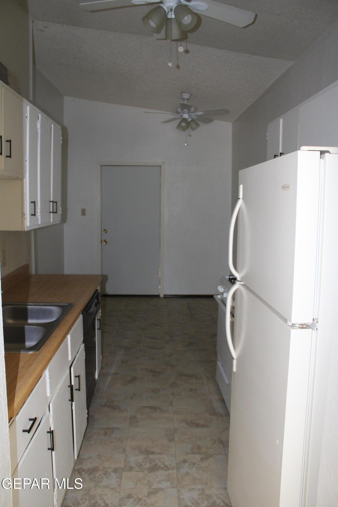 10736 Obsidian Street - Photo 7