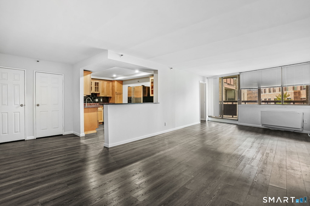 143 Hoyt Street - Photo 8