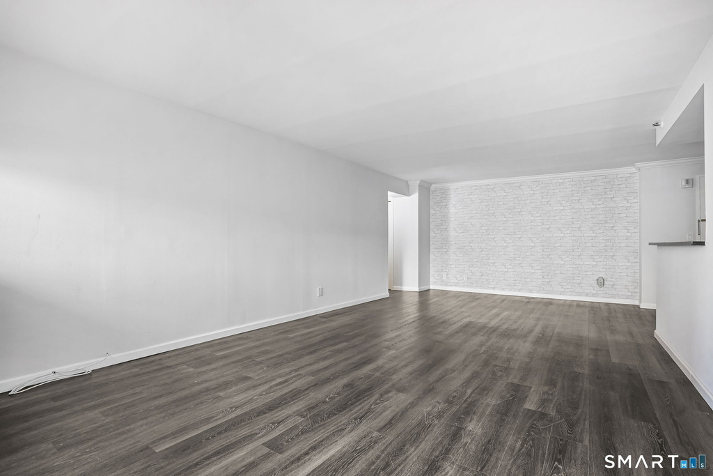 143 Hoyt Street - Photo 10