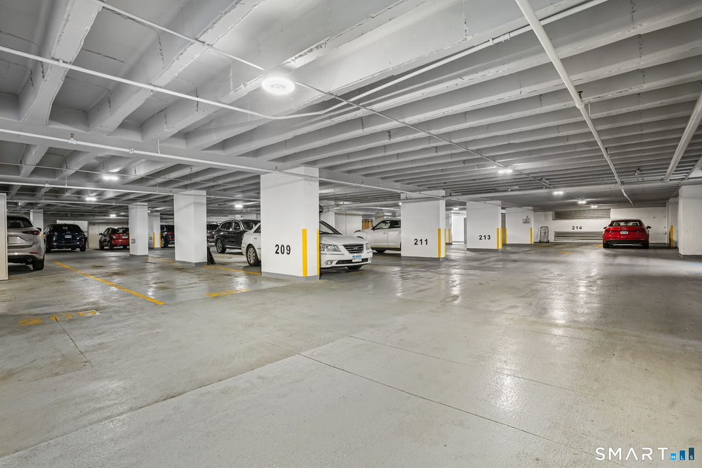 143 Hoyt Street - Photo 38
