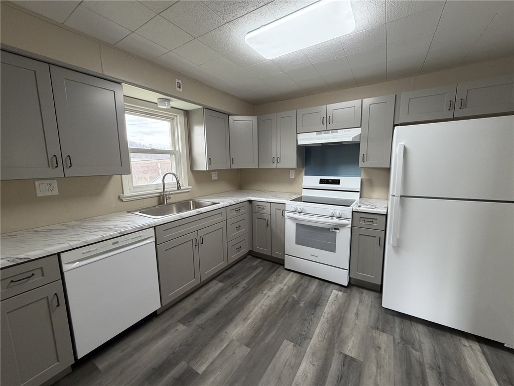 1154 Eisenhower Dr - Photo 15