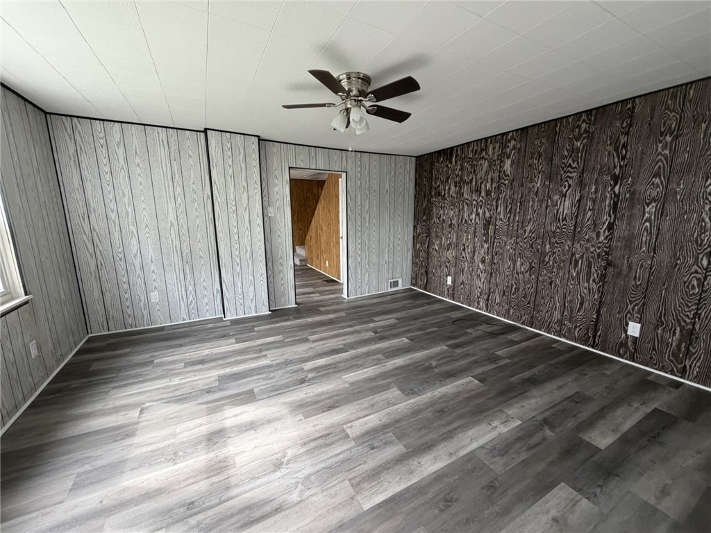 1154 Eisenhower Dr - Photo 7