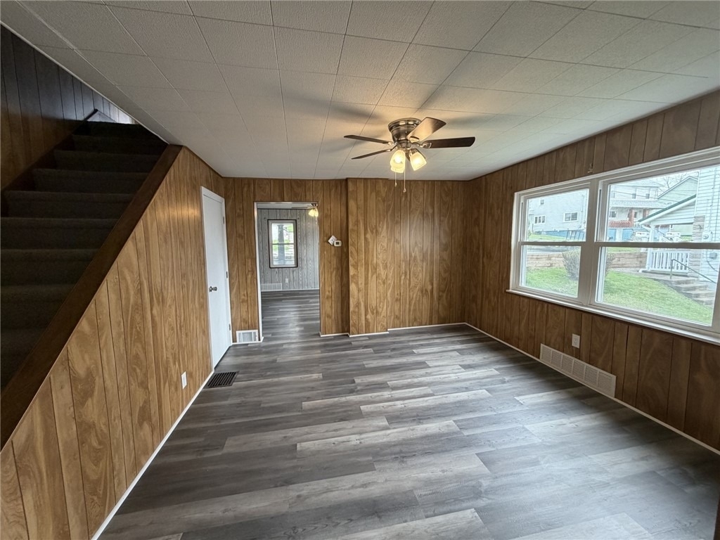1154 Eisenhower Dr - Photo 10