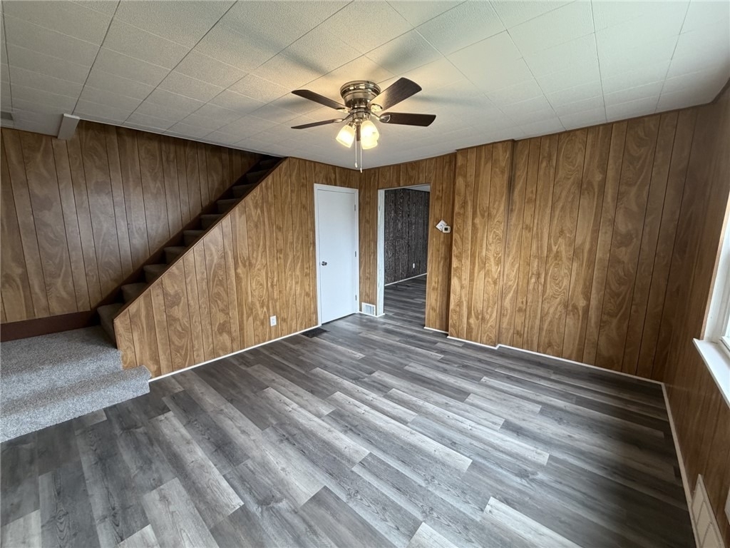 1154 Eisenhower Dr - Photo 9