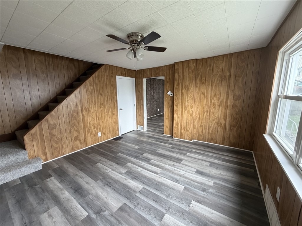 1154 Eisenhower Dr - Photo 8