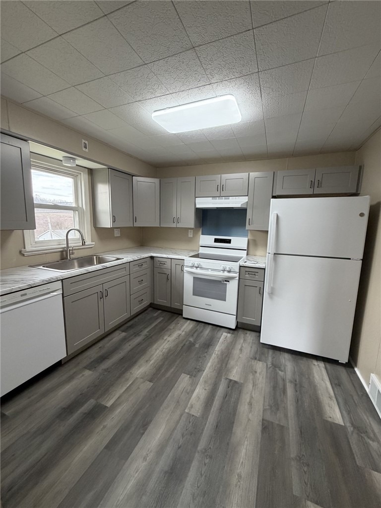 1154 Eisenhower Dr - Photo 18