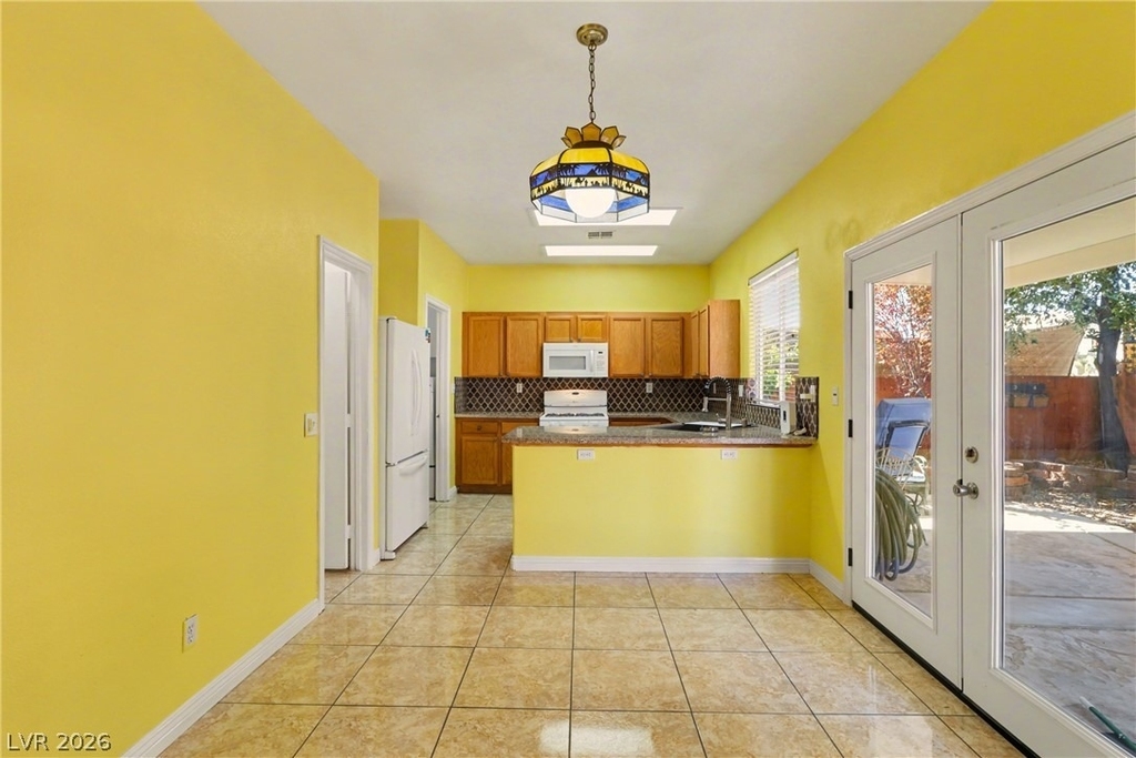7929 Dana Maple Court - Photo 14