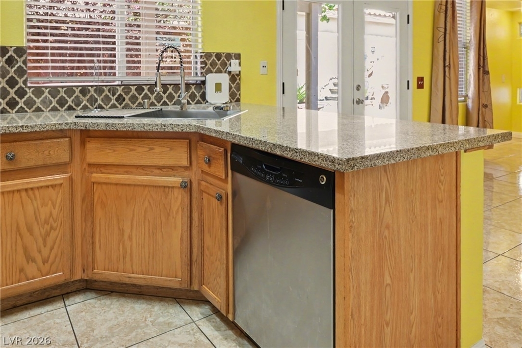 7929 Dana Maple Court - Photo 21