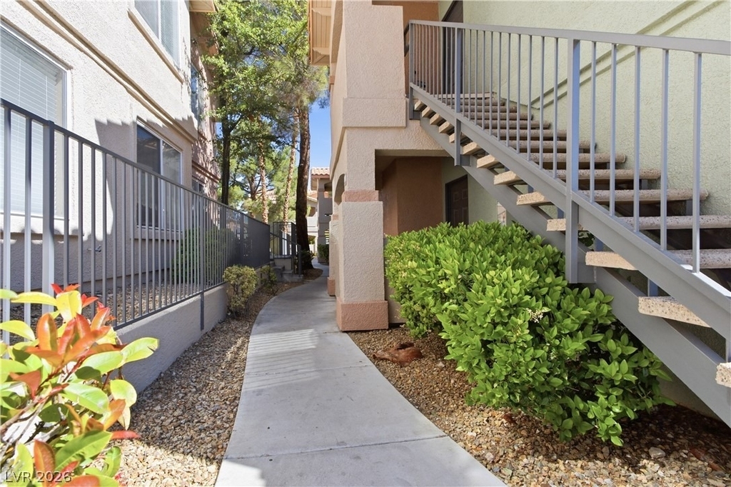 350 S Durango Drive - Photo 3