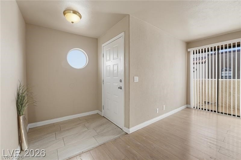 2982 Juniper Hills Boulevard - Photo 3