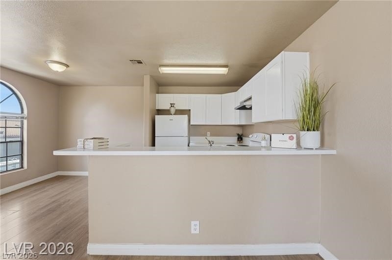 2982 Juniper Hills Boulevard - Photo 9