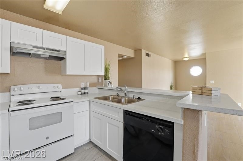 2982 Juniper Hills Boulevard - Photo 6