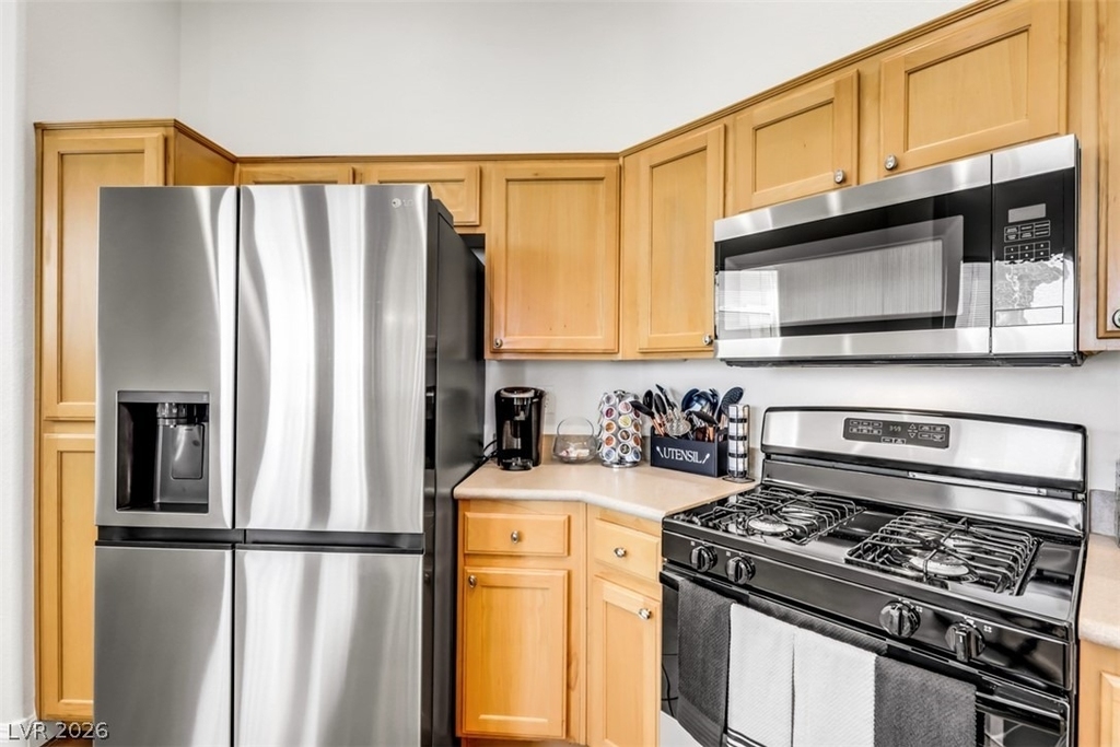 8777 W Maule Avenue - Photo 9