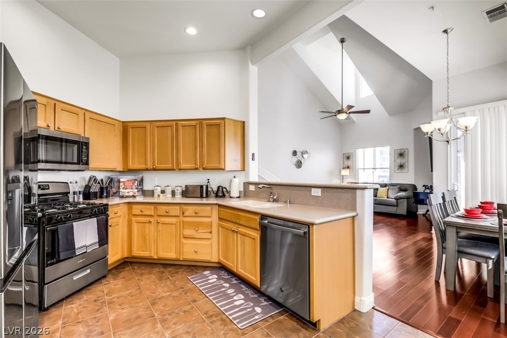 8777 W Maule Avenue - Photo 7
