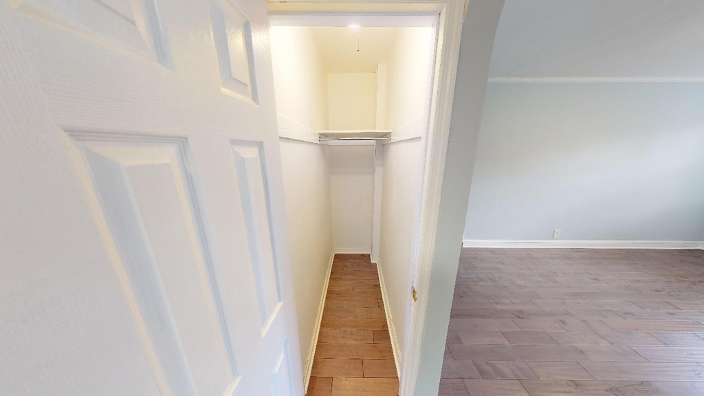 67-12 Juno Street - Photo 12