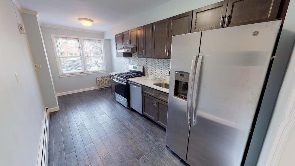 67-12 Juno Street - Photo 4