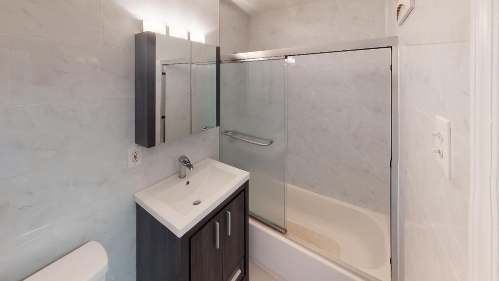 67-12 Juno Street - Photo 18