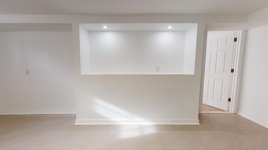 67-12 Juno Street - Photo 13