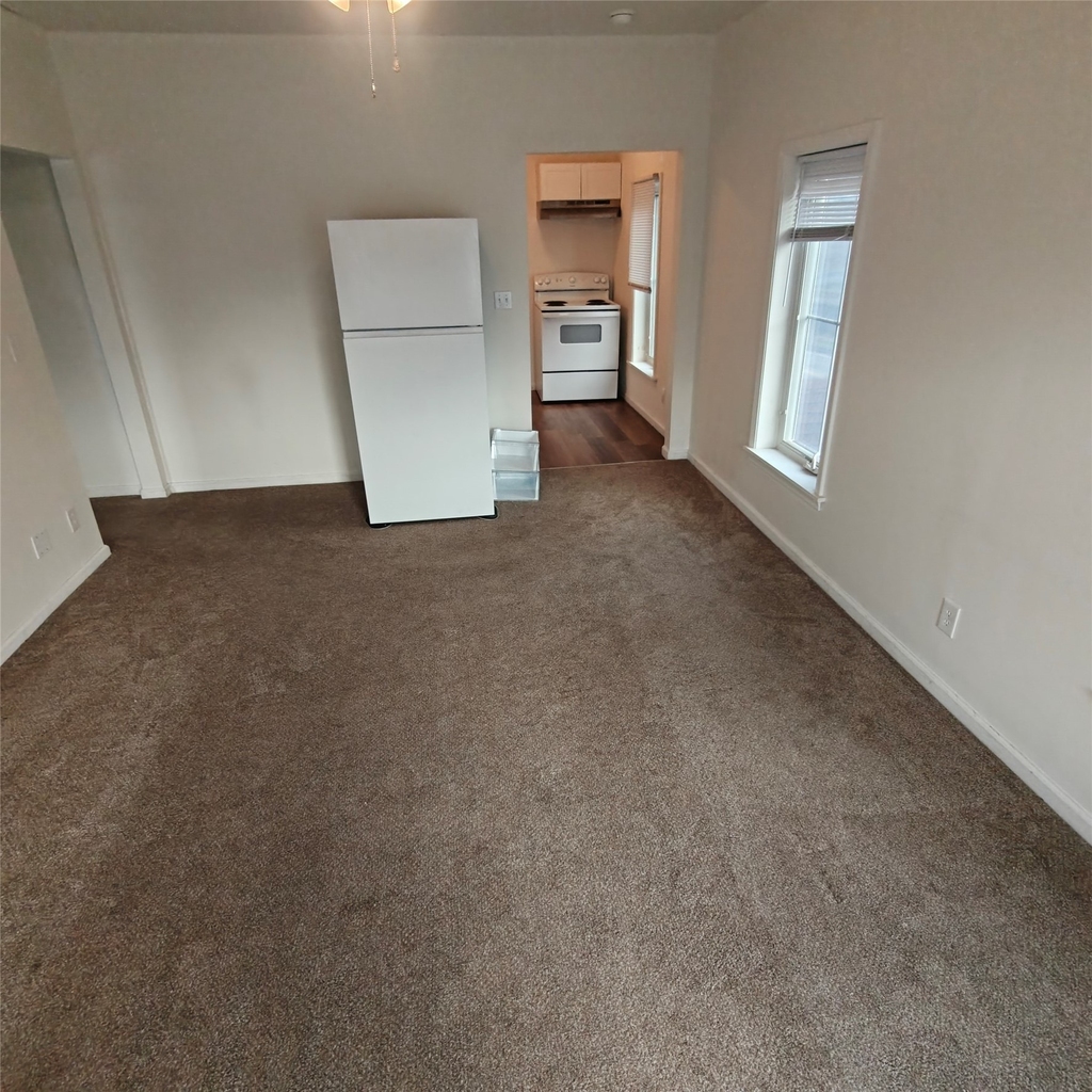 145 Floral Avenue - Photo 5