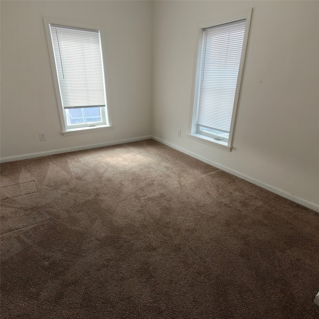 145 Floral Avenue - Photo 9