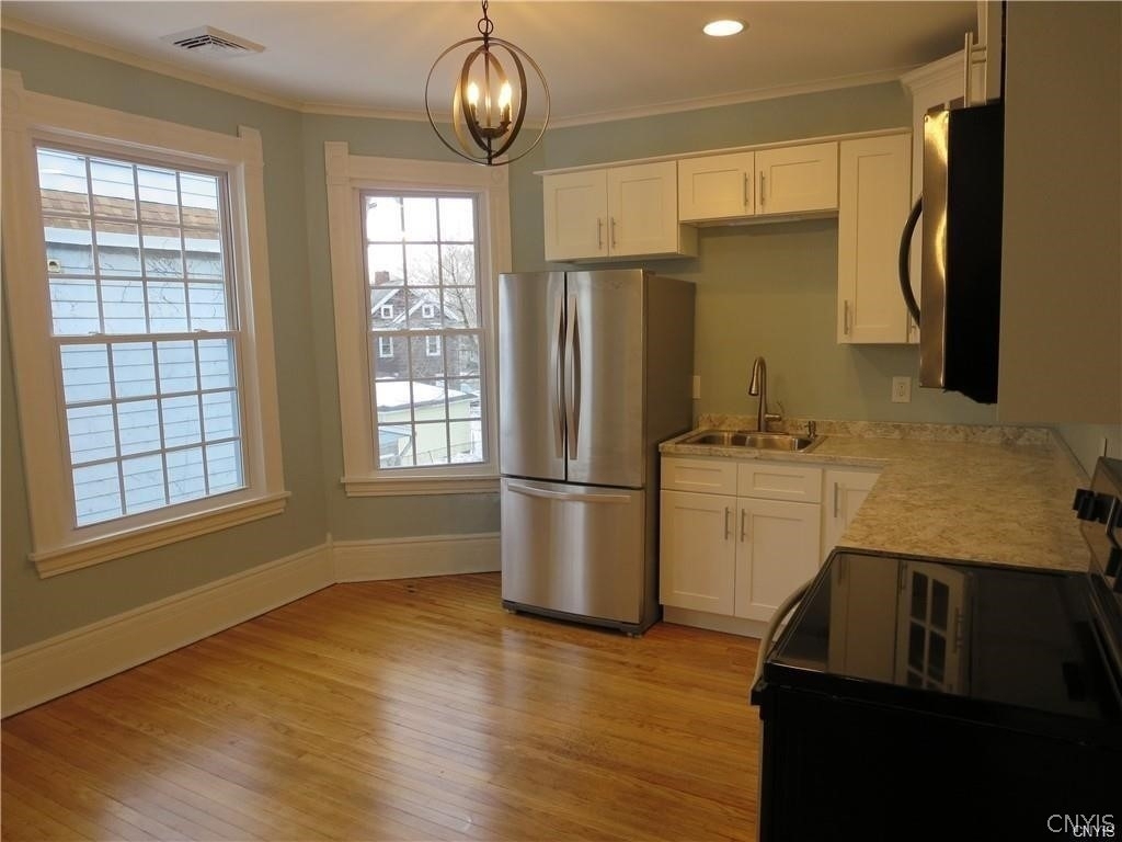 1801 James Street - Photo 9