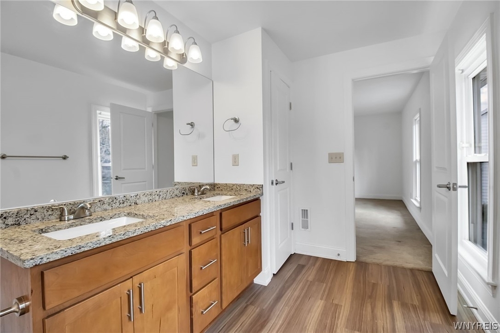 5849 Broadway Street - Photo 24