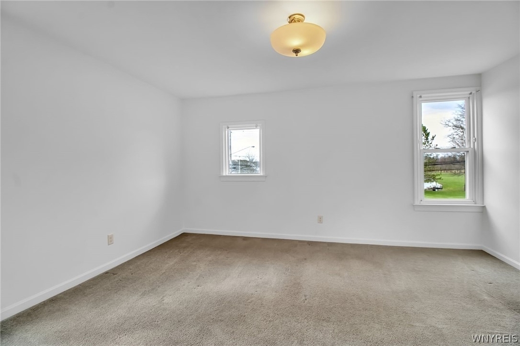 5849 Broadway Street - Photo 12