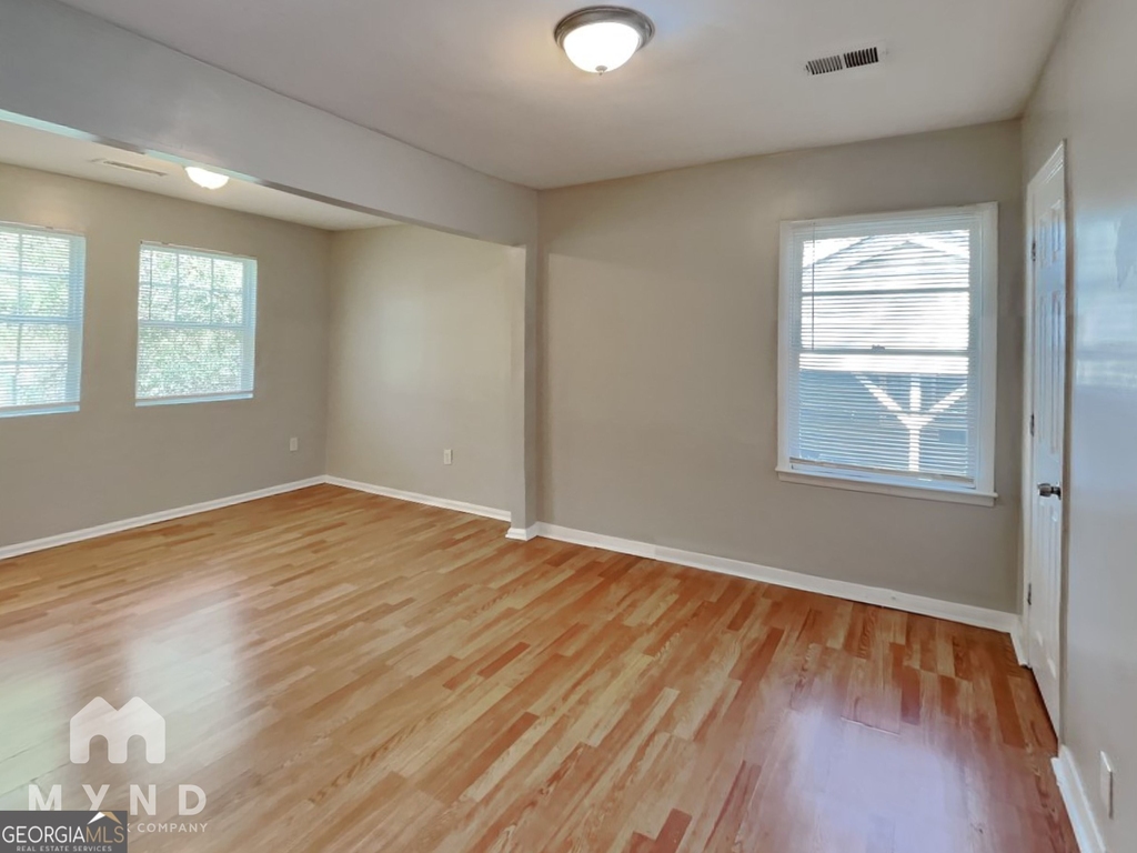 450 Fairburn Road Nw - Photo 5
