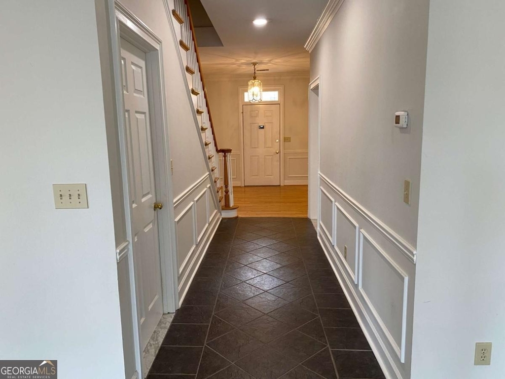 7155 Roswell Road - Photo 26