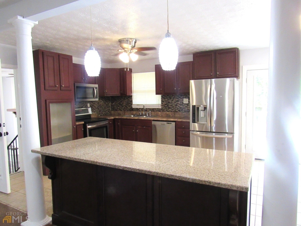 8337 Holly Drive - Photo 3