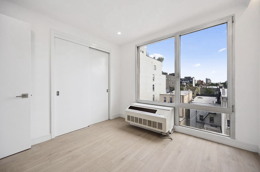 184 Eagle Street - Photo 11