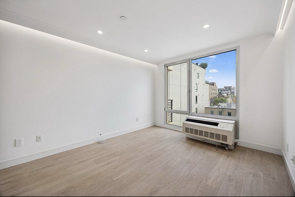 184 Eagle Street - Photo 3