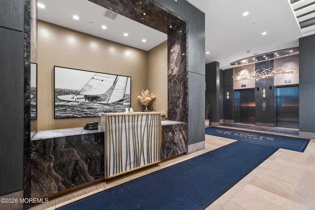 15 Morris Avenue - Photo 4