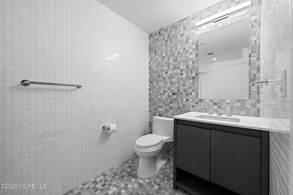 15 Morris Avenue - Photo 22
