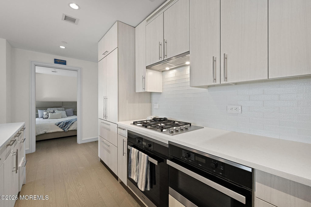 15 Morris Avenue - Photo 10
