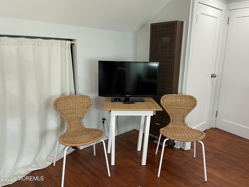 205 1/2 Euclid Avenue - Photo 5