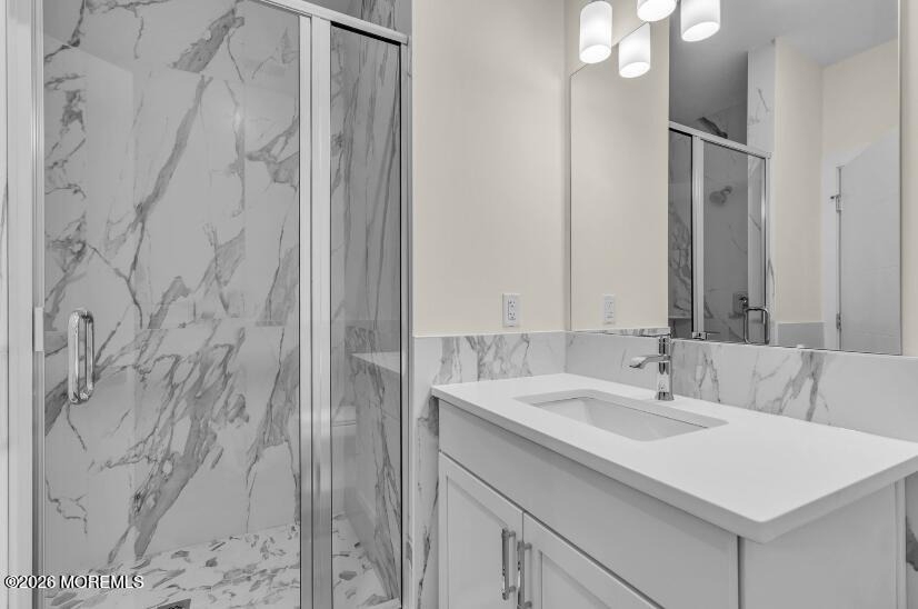 19 Carr Avenue - Photo 8